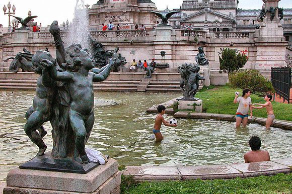 Fountain in Buenos Aires. Argentina